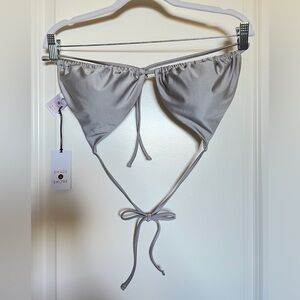 NWT Silver Triangle Bikini Top Size XL
